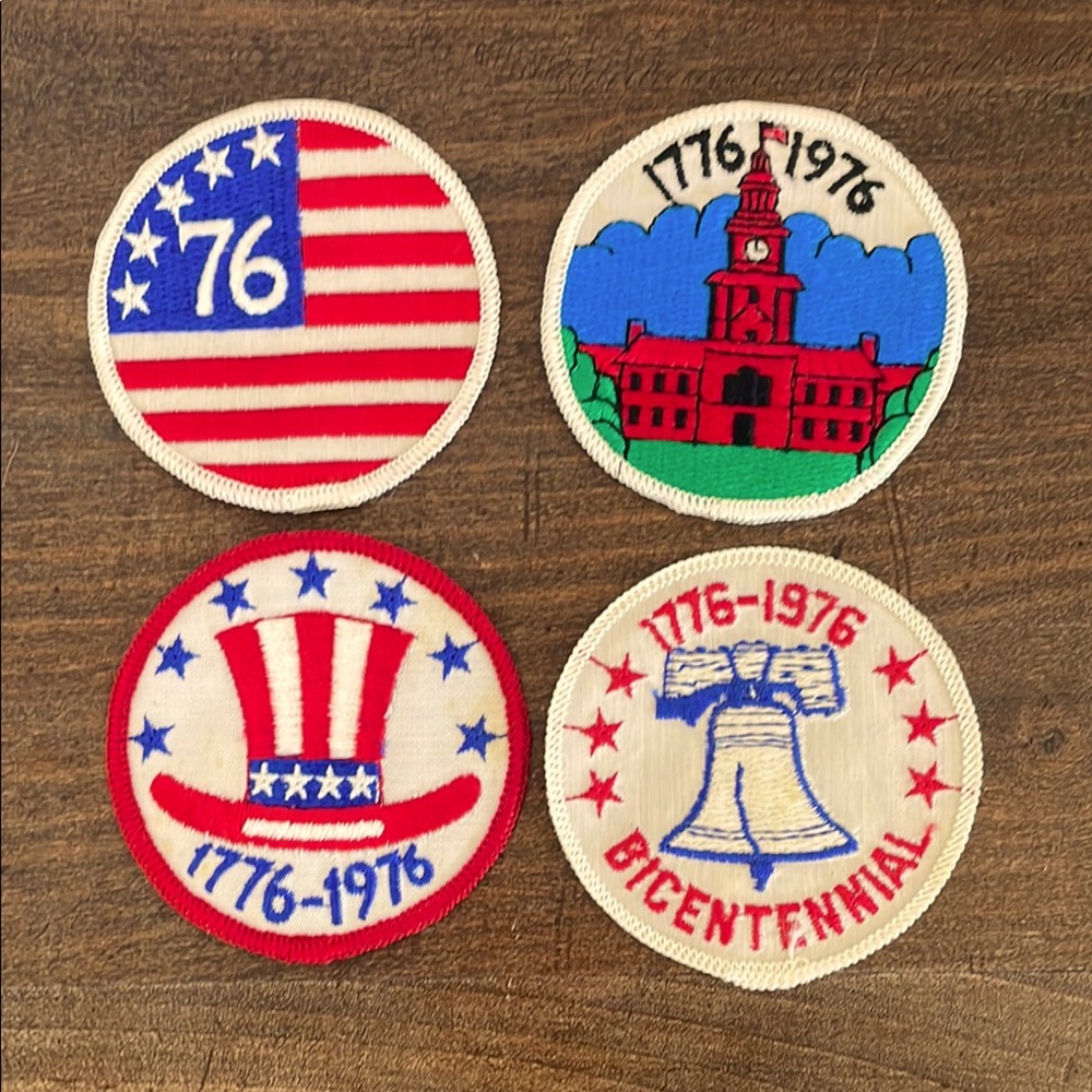 Vintage Bicentennial Patches Set